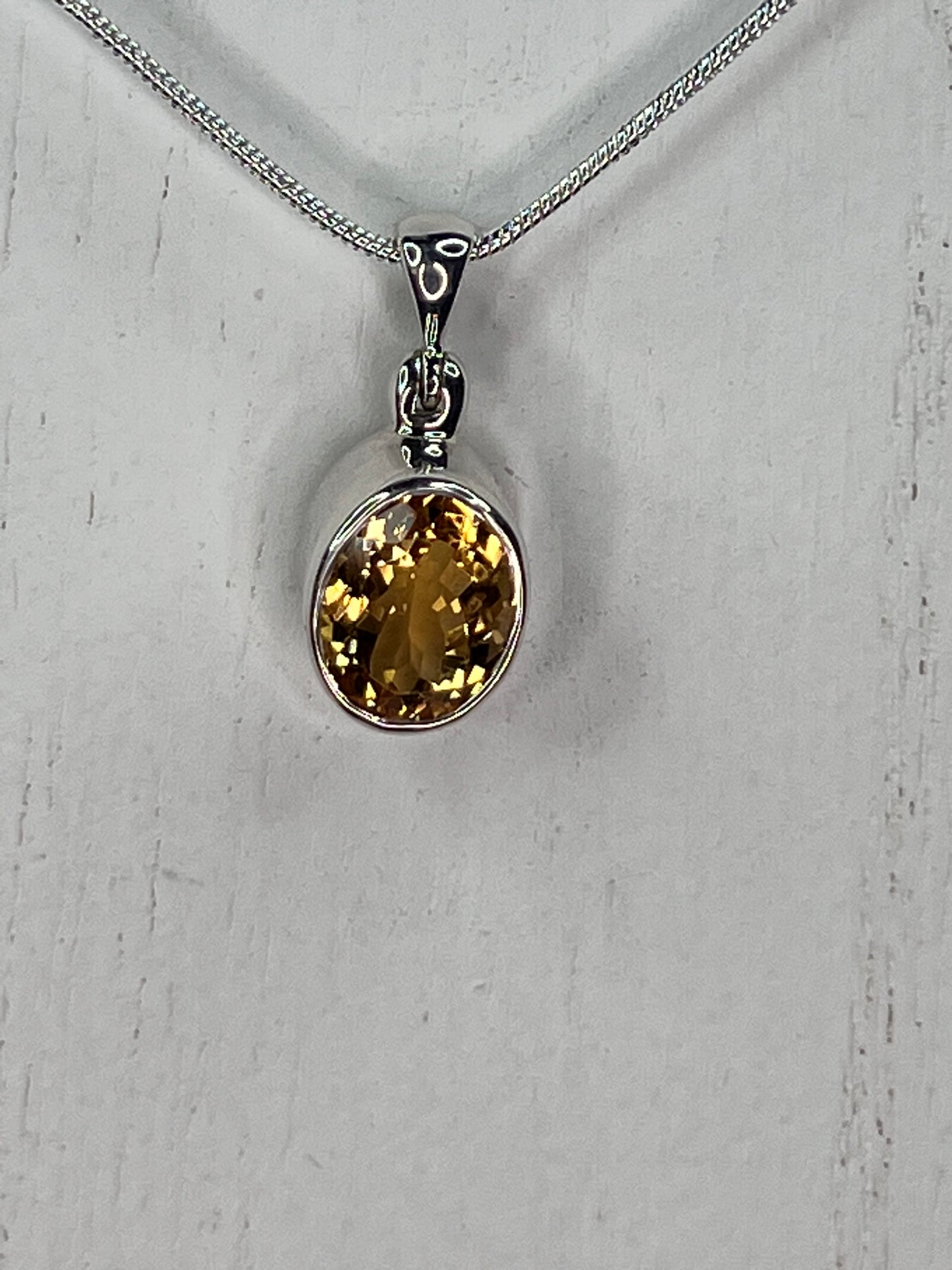 Citrine pendent