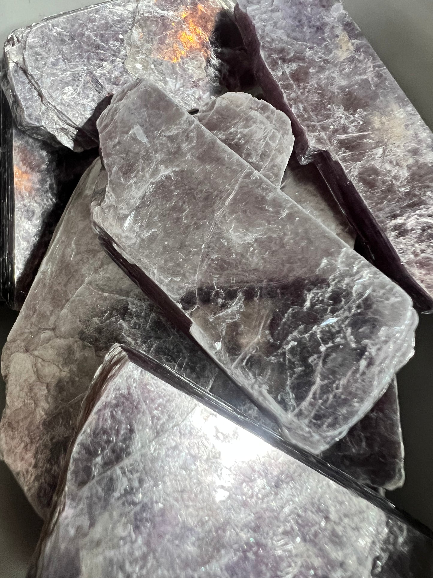 Lepidolite blade